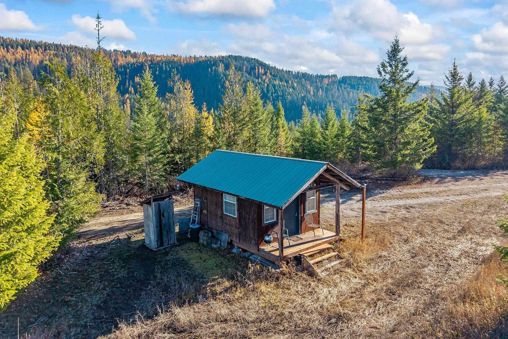 32 Acres of Recreational & Residential Land for Sale in Metaline Falls, Washington