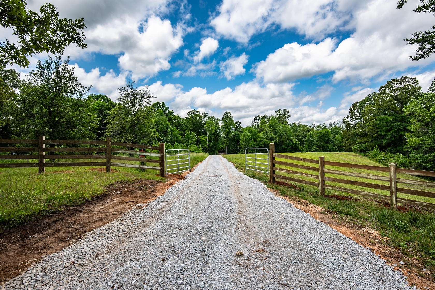 105 Acres of Recreational Land & Farm for Sale in Decaturville, Tennessee