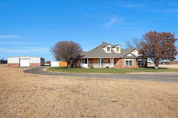 6 Acres of Residential Land with Home for Sale in Canyon, Texas