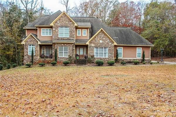 4.8 Acres of Land with Home for Sale in Lanett, Alabama