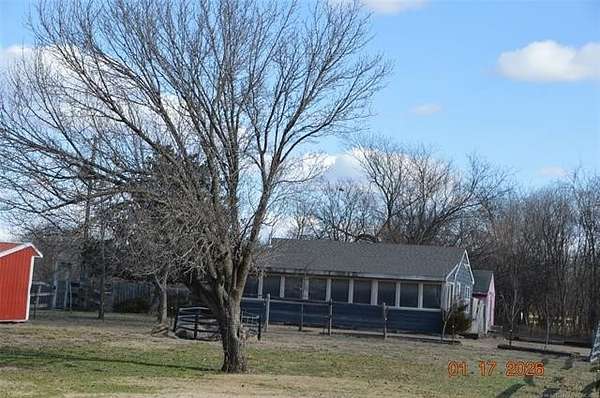 2.5 Acres of Residential Land with Home for Sale in Mounds, Oklahoma