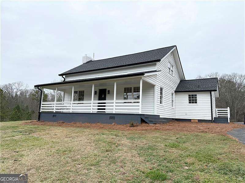 5.19 Acres of Residential Land with Home for Sale in Cartersville, Georgia