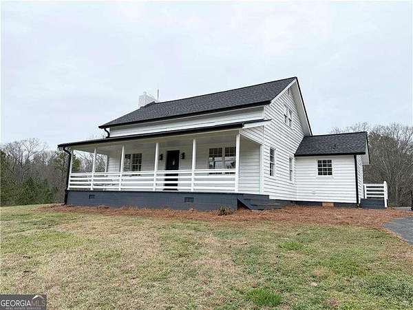 5.19 Acres of Residential Land with Home for Sale in Cartersville, Georgia