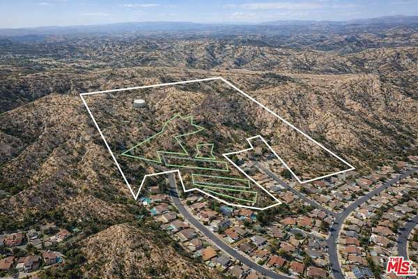 32.3 Acres of Land for Sale in Canyon Country, California