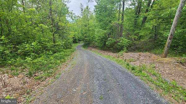 5 Acres of Residential Land for Sale in Linden, Virginia