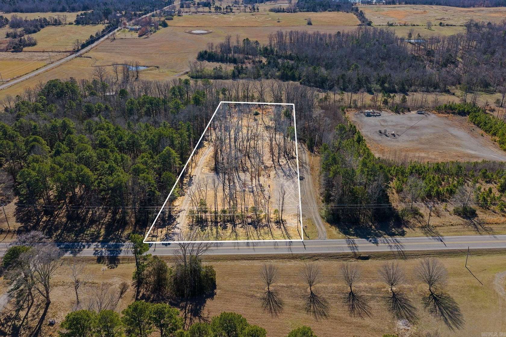 2.82 Acres of Mixed-Use Land for Sale in Greers Ferry, Arkansas