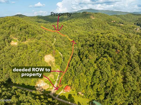 25 Acres of Recreational Land for Sale in Sevierville, Tennessee