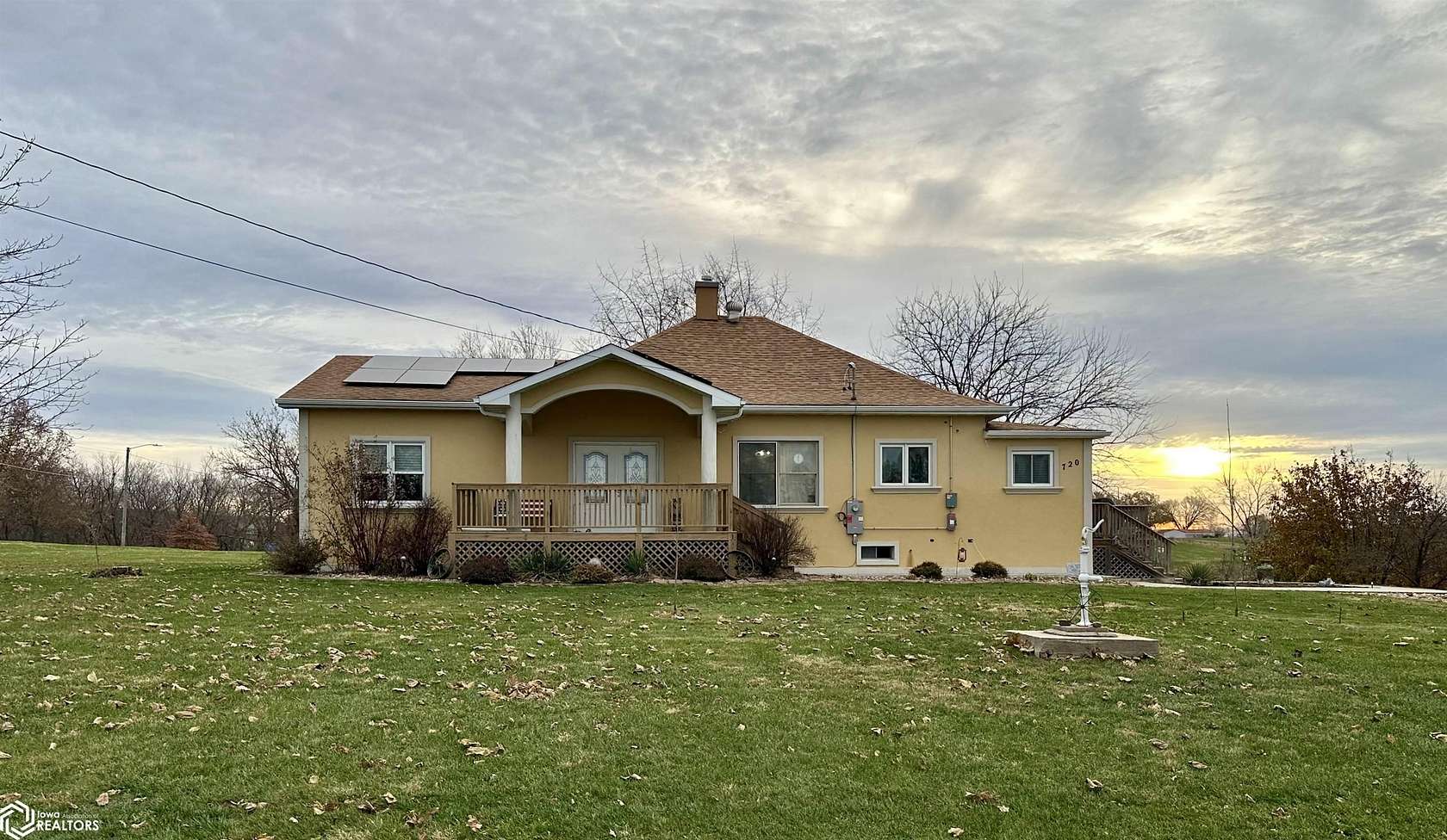 3.36 Acres of Residential Land with Home for Sale in Chariton, Iowa