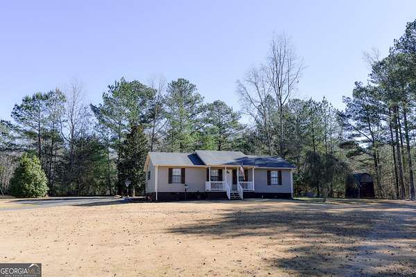 2.24 Acres of Residential Land with Home for Sale in Zebulon, Georgia