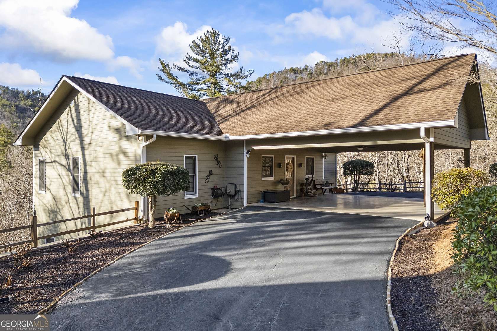 3 Acres of Residential Land with Home for Sale in Clayton, Georgia