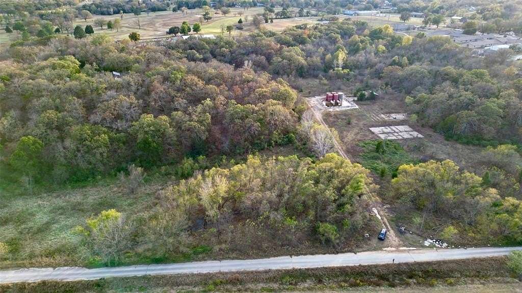 20.7 Acres of Commercial Land for Sale in Wewoka, Oklahoma