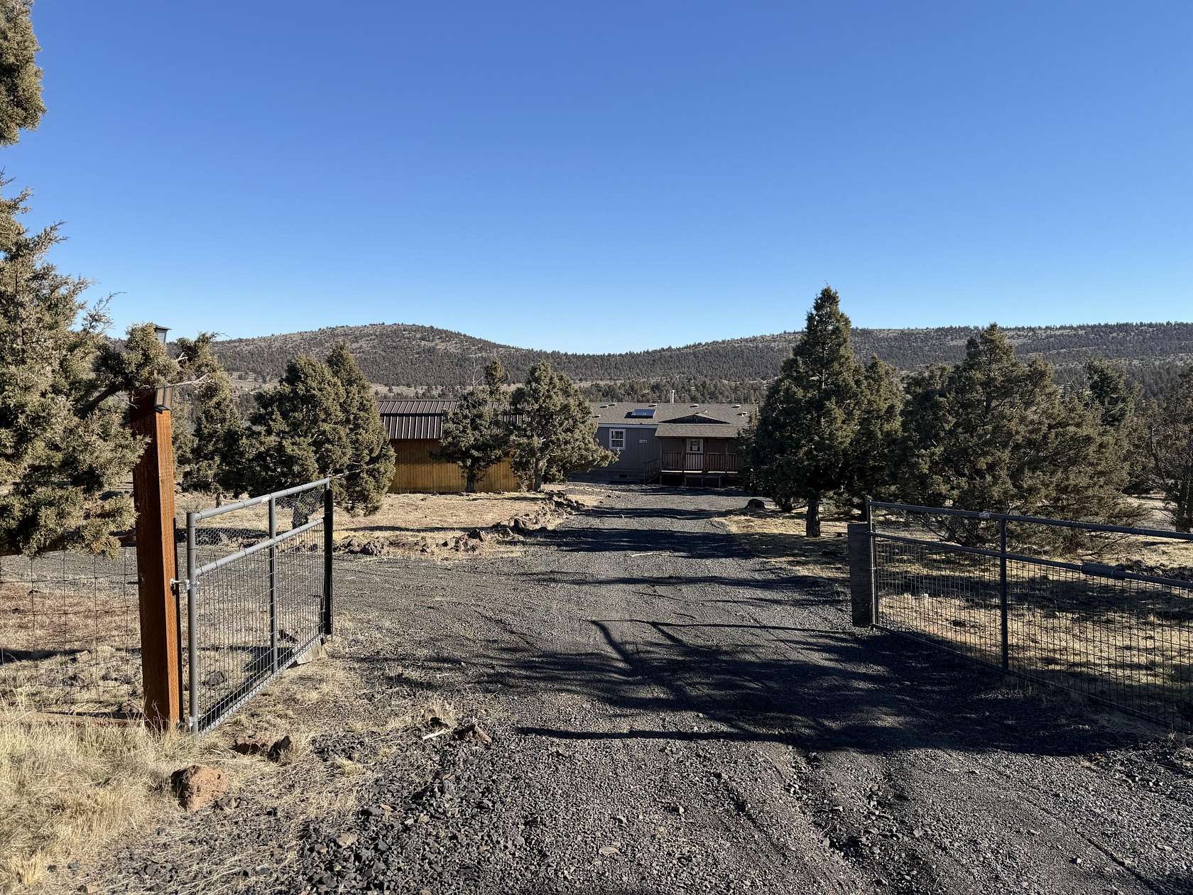 1.65 Acres of Land with Home for Sale in Prineville, Oregon