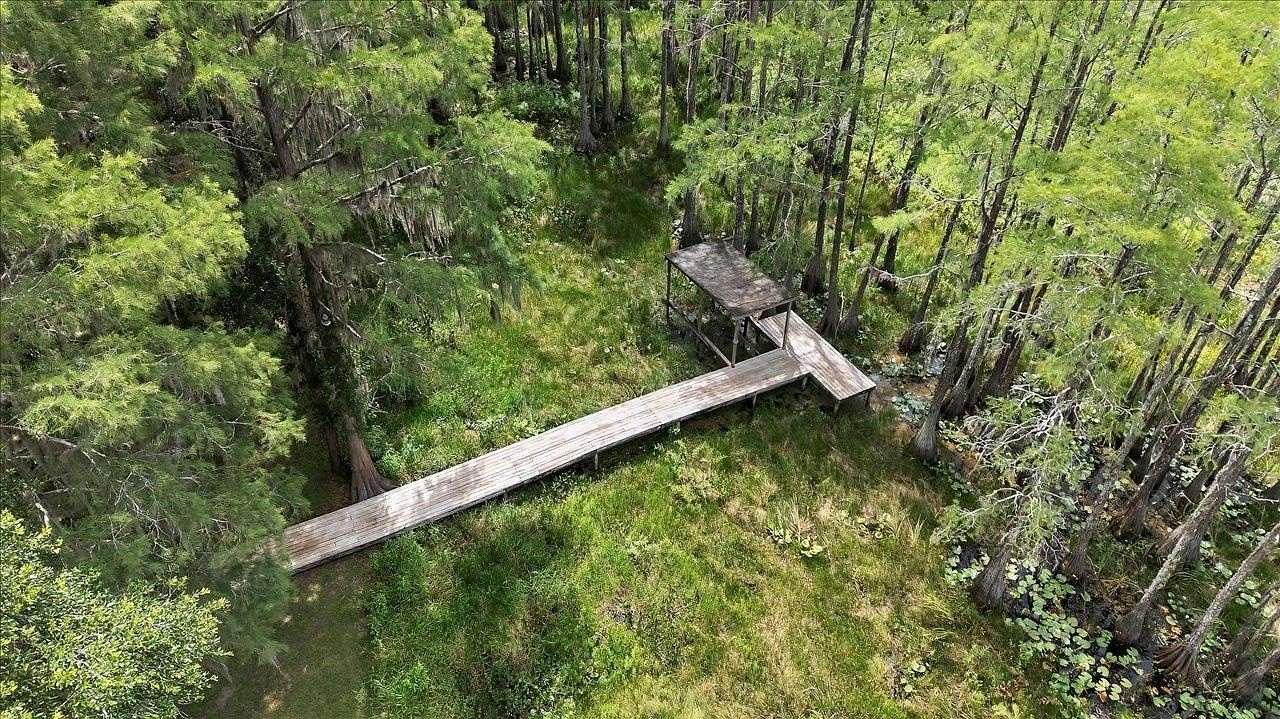 4.24 Acres of Land with Home for Sale in Tallahassee, Florida