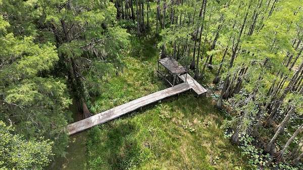 4.24 Acres of Residential Land with Home for Sale in Tallahassee, Florida