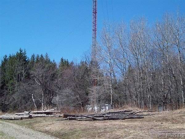 2.9 Acres of Improved Commercial Land for Sale in Ellicottville, New York