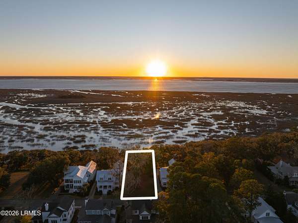 0.18 Acres of Land for Sale in Beaufort, South Carolina