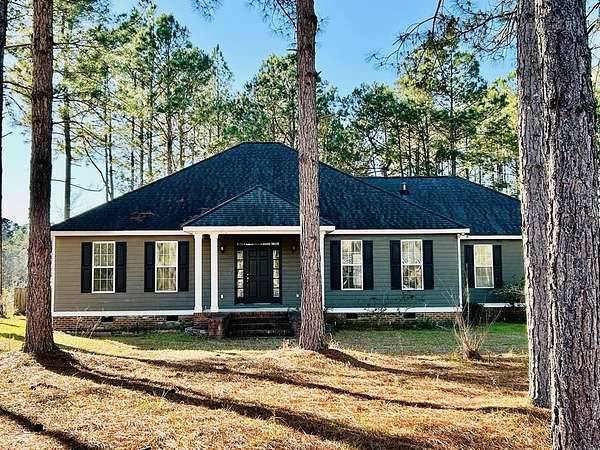 2.87 Acres of Land with Home for Sale in Moultrie, Georgia