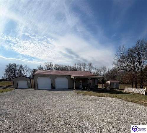 19.8 Acres of Land with Home for Sale in Brandenburg, Kentucky