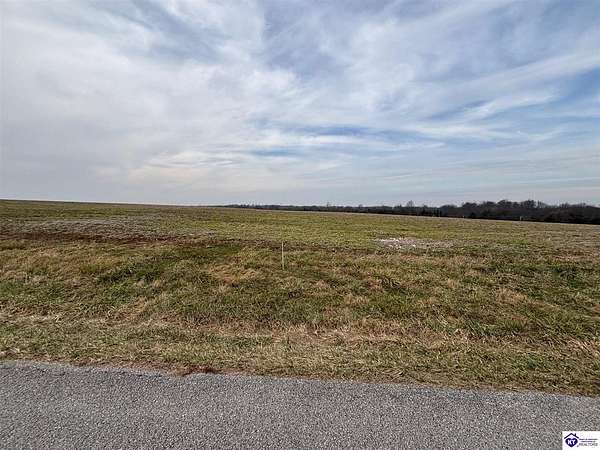 1 Acre of Land for Sale in Vine Grove, Kentucky