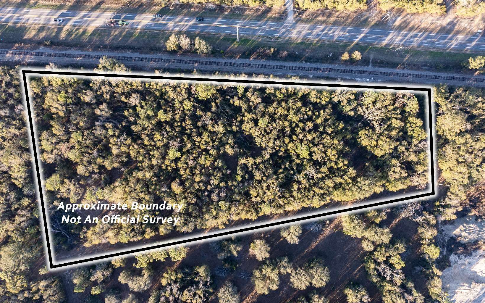 6 Acres of Residential Land for Sale in Lee, Florida