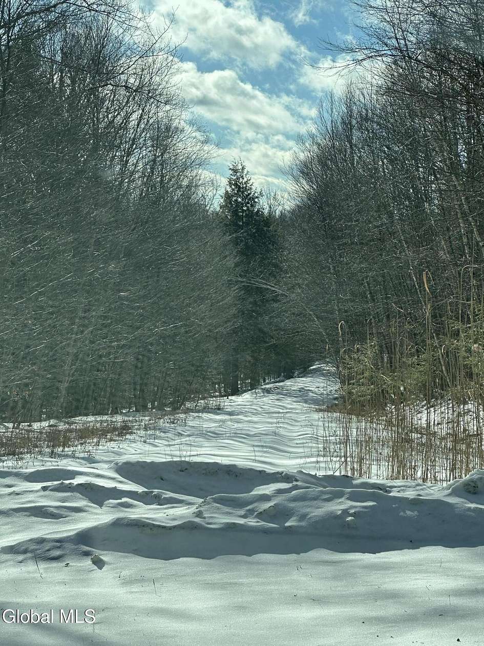 6 Acres of Residential Land for Sale in Stephentown, New York