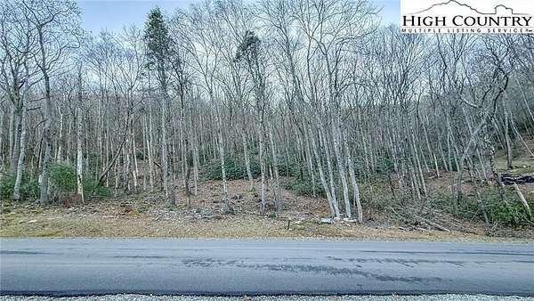 5 Acres of Land for Sale in Deep Gap, North Carolina