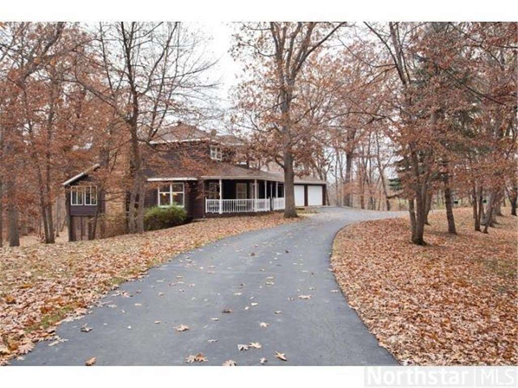 9.68 Acres of Residential Land with Home for Sale in Silver Creek Township, Minnesota