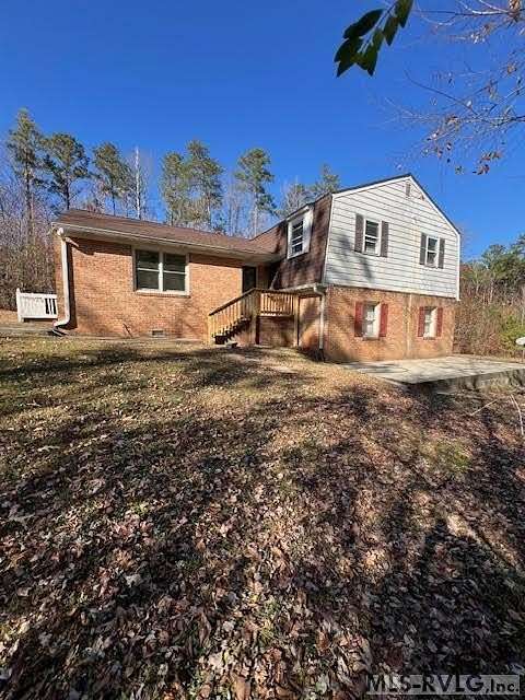 6.67 Acres of Residential Land with Home for Sale in Lawrenceville, Virginia