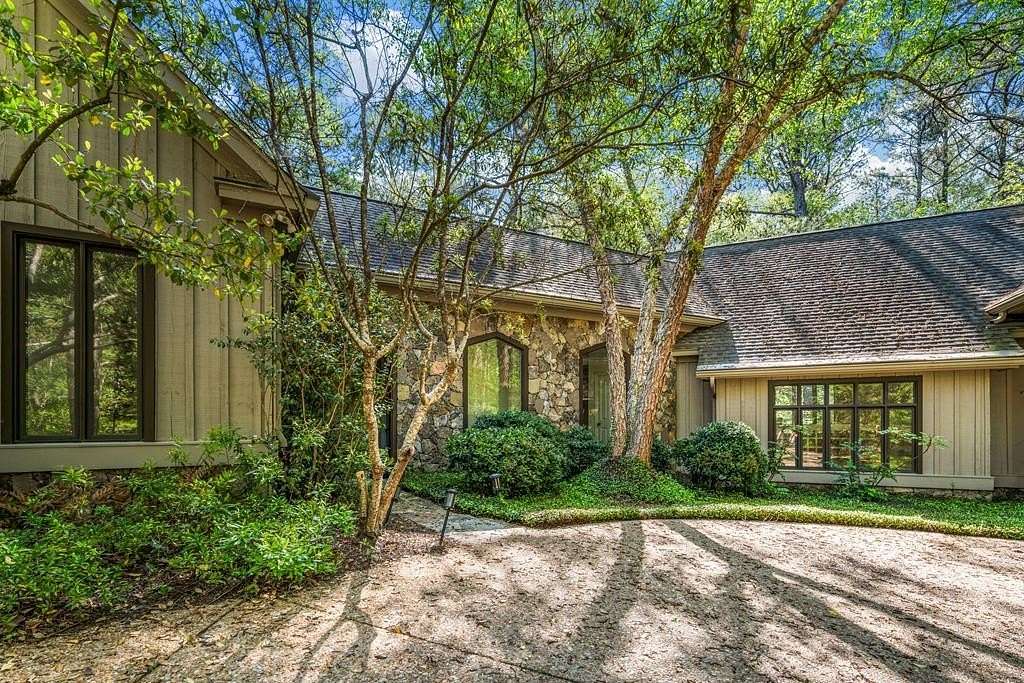 5.23 Acres of Land with Home for Sale in Columbus, Georgia