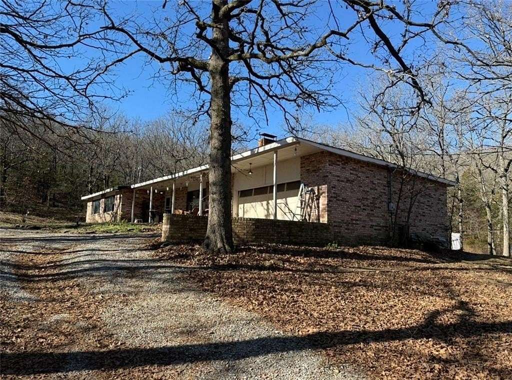 15.9 Acres of Land with Home for Sale in Fayetteville, Arkansas