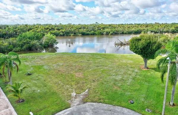 0.33 Acres of Residential Land for Sale in Port St. Lucie, Florida