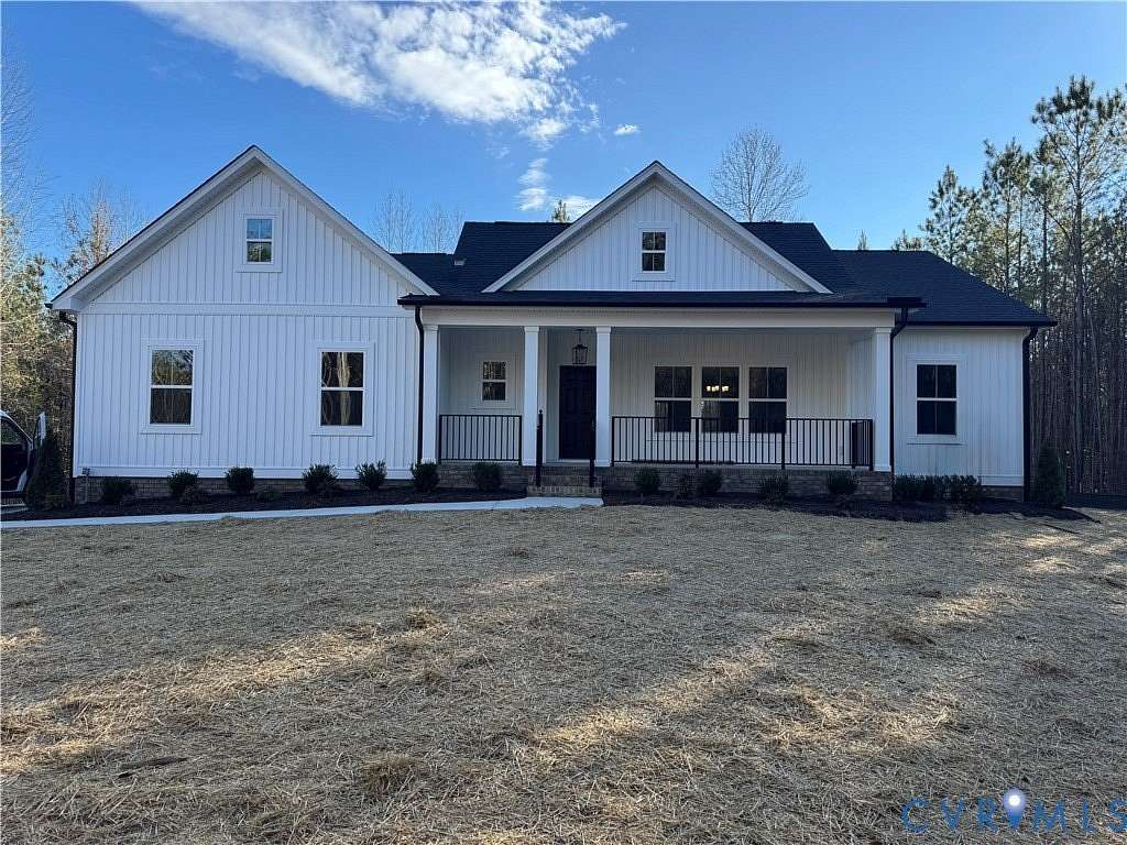 15.5 Acres of Land with Home for Sale in Providence Forge, Virginia