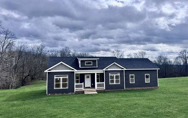 2.52 Acres of Land with Home for Sale in Charlotte, Tennessee