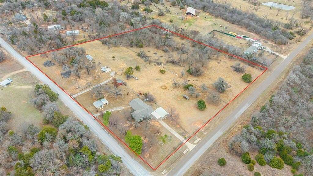 10 Acres of Land with Home for Sale in Norman, Oklahoma