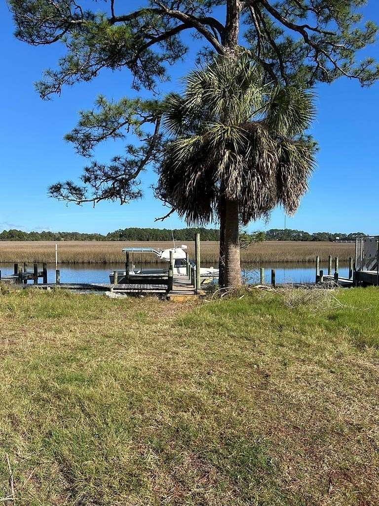 0.07 Acres of Residential Land for Sale in Carrabelle, Florida