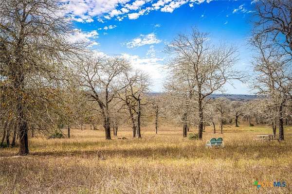 4.32 Acres of Residential Land for Sale in Luling, Texas