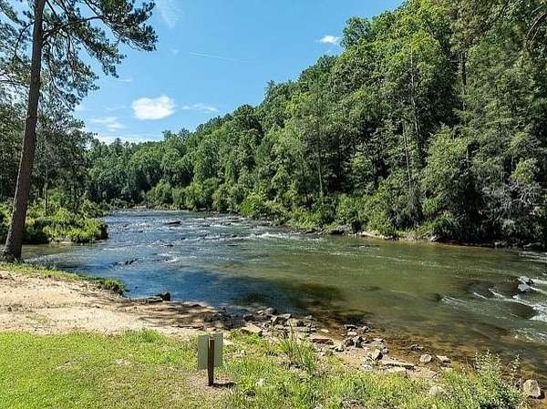 3.18 Acres of Residential Land with Home for Sale in Ellijay, Georgia