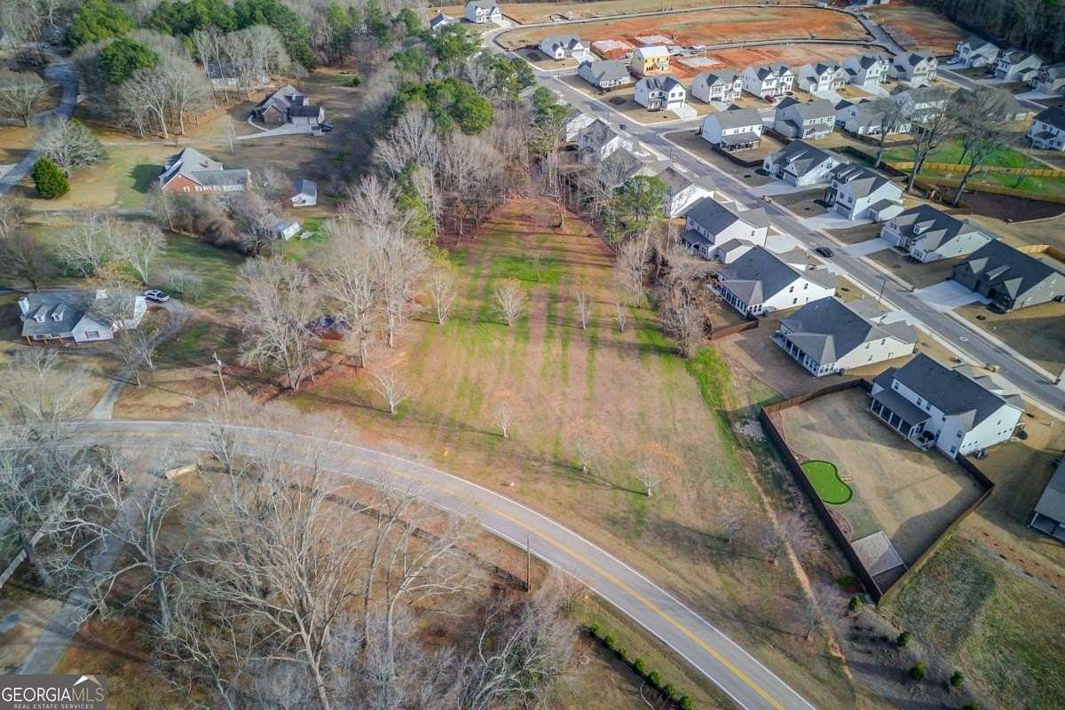 2.12 Acres of Residential Land for Sale in Hoschton, Georgia