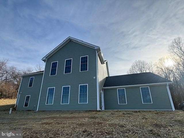 4.16 Acres of Residential Land with Home for Lease in Front Royal, Virginia