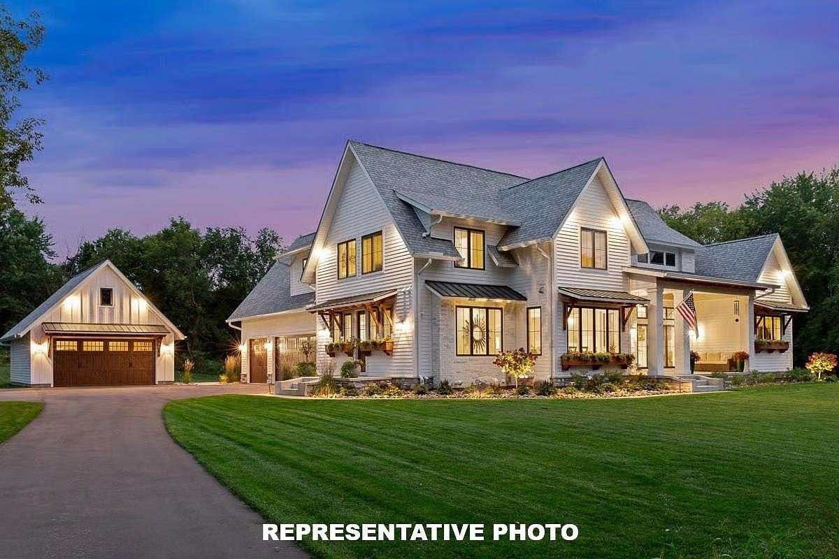 2.2 Acres of Residential Land with Home for Sale in Conway, New Hampshire