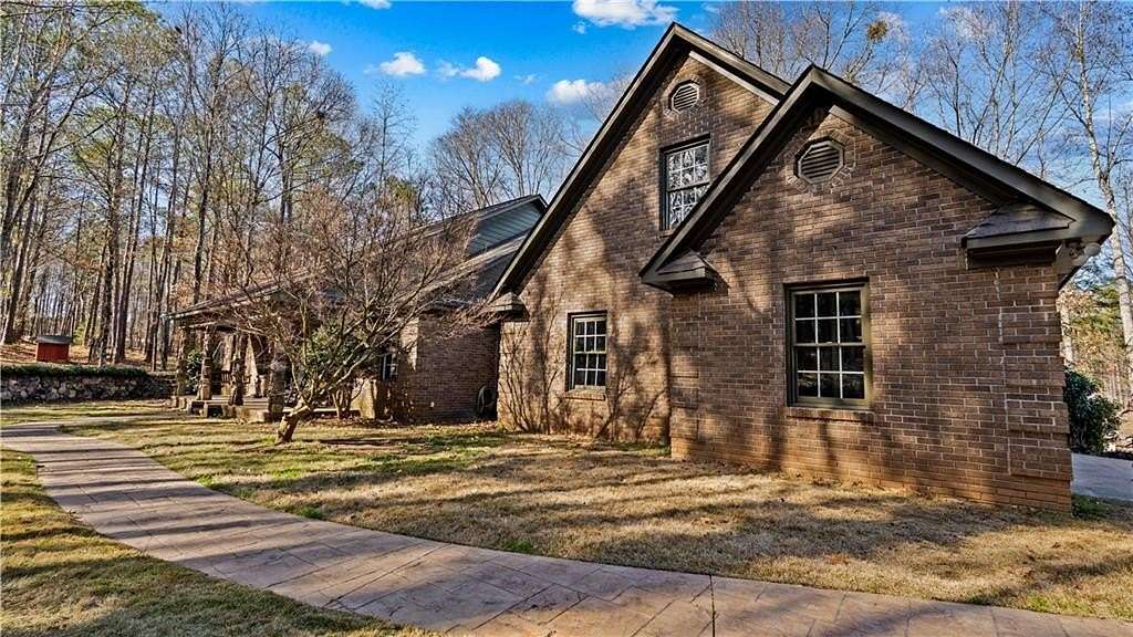 41 Acres of Land with Home for Sale in Ellerslie, Georgia