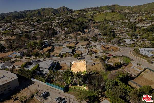 0.2 Acres of Residential Land for Sale in Pacific Palisades, California