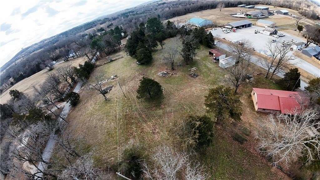 2.75 Acres of Residential Land with Home for Sale in Fayetteville, Arkansas