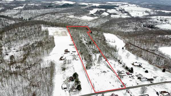 13.6 Acres of Recreational Land for Sale in Waverly, Ohio