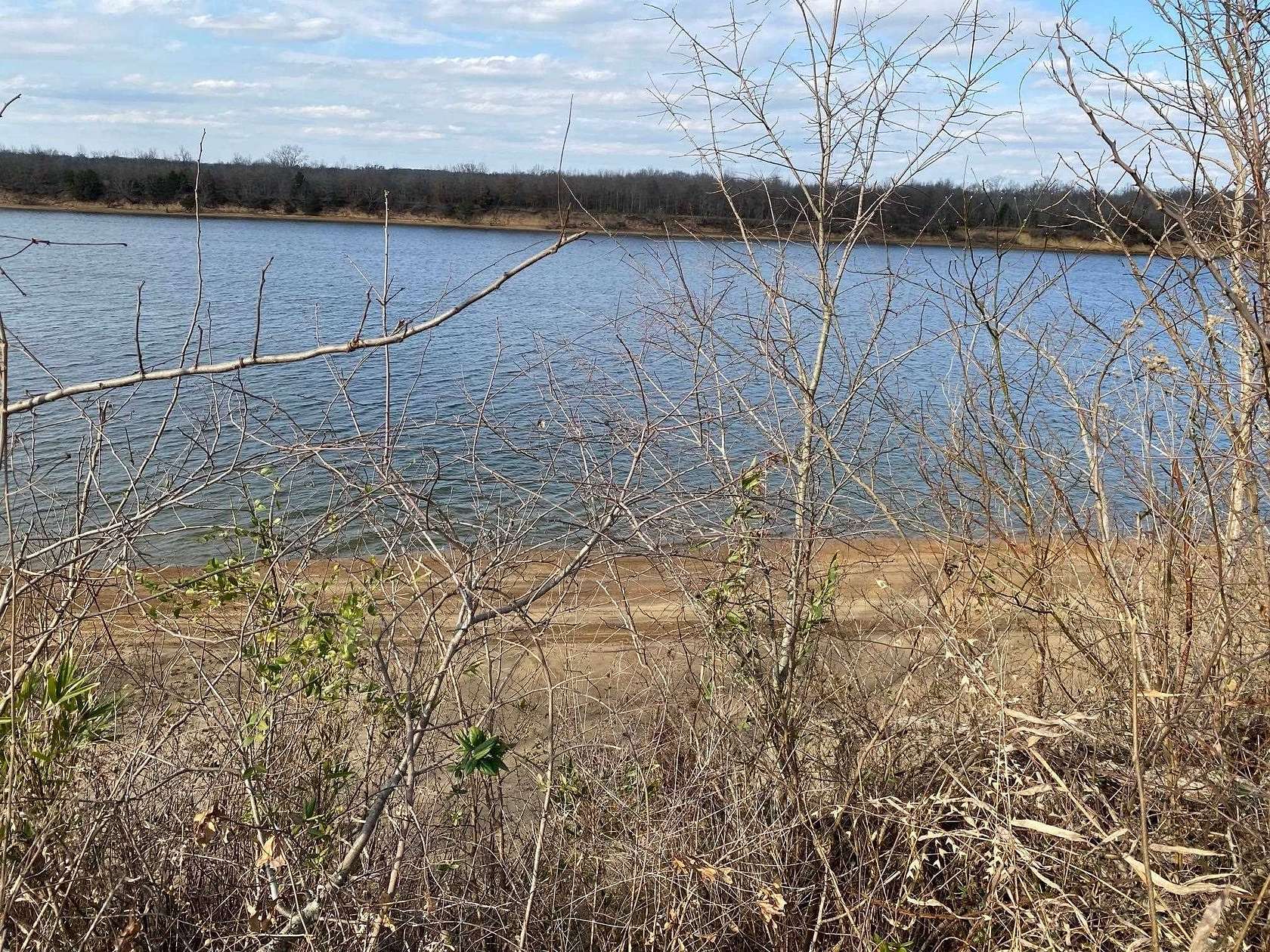 0.9 Acres of Land for Sale in Savannah, Tennessee