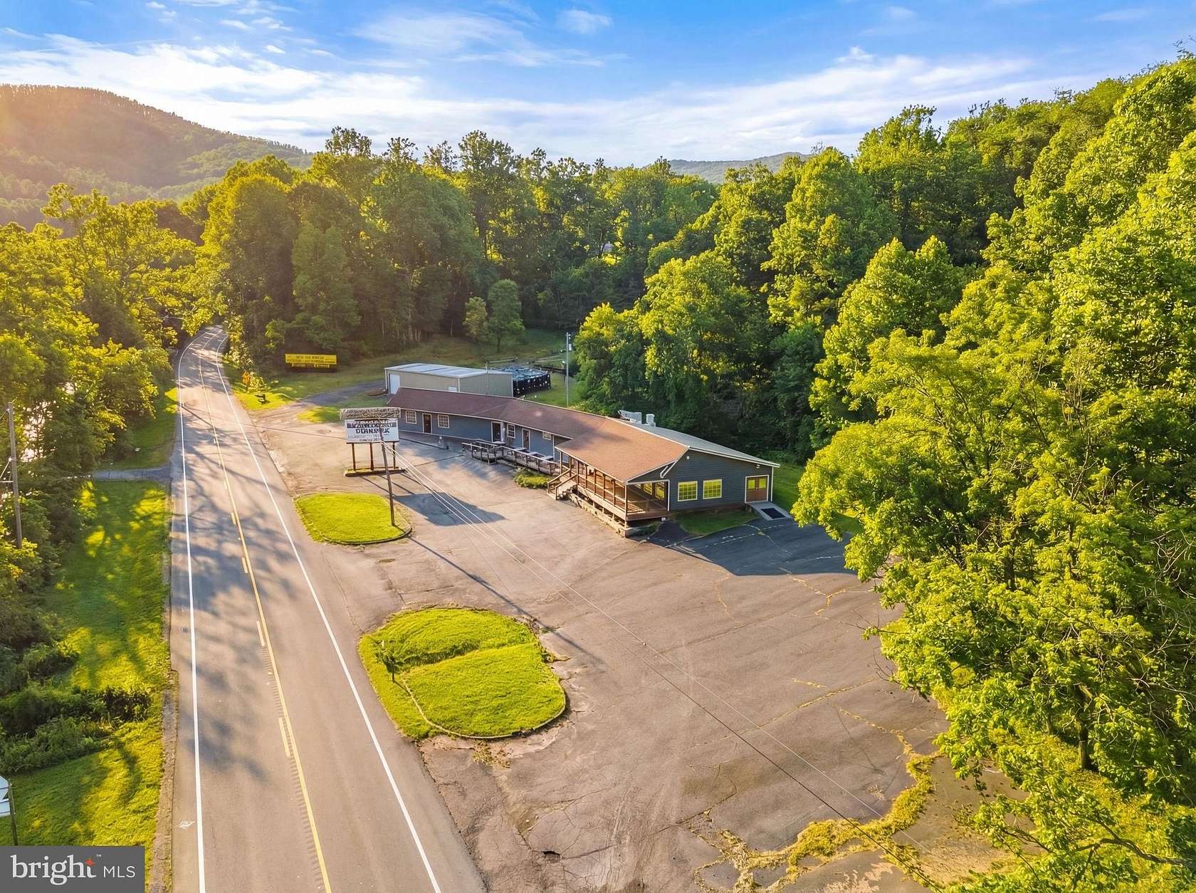 3.34 Acres of Commercial Land for Sale in Sperryville, Virginia