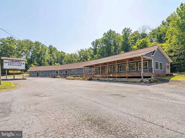 3.34 Acres of Commercial Land for Sale in Sperryville, Virginia