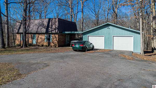 1.58 Acres of Land with Home for Sale in Benton, Kentucky