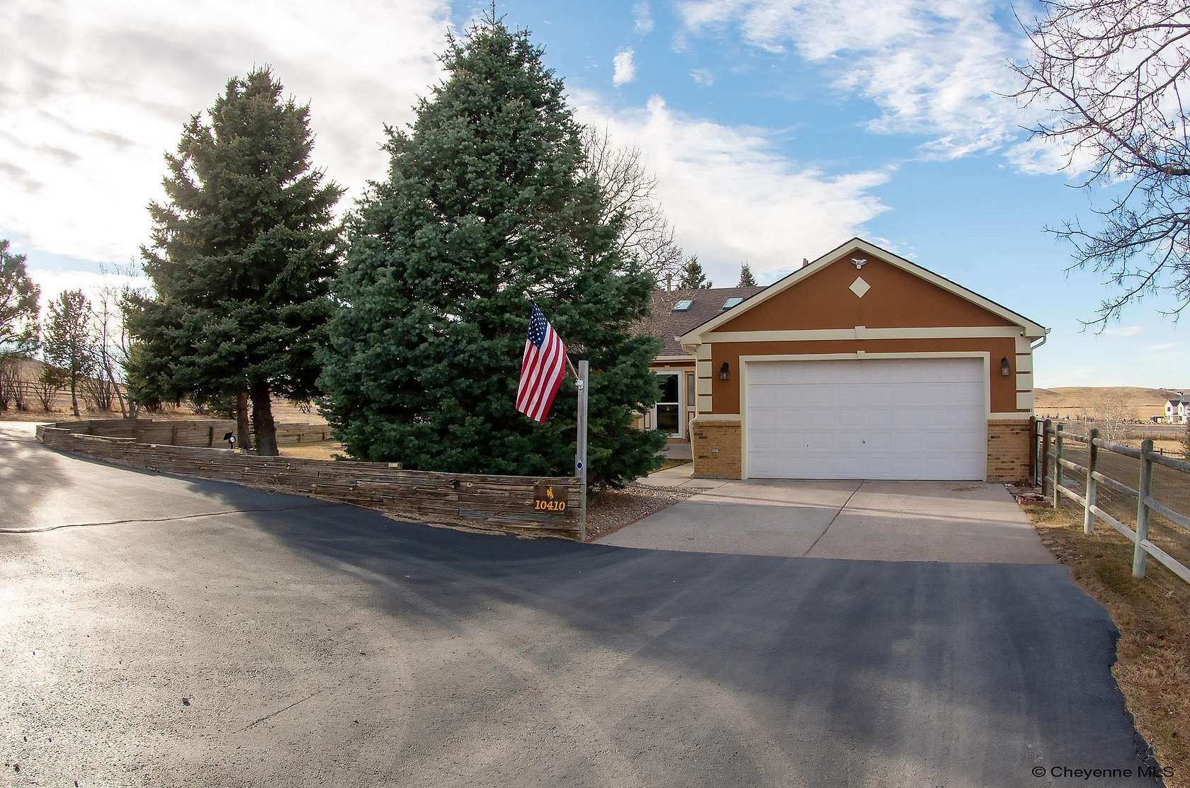 2.26 Acres of Residential Land with Home for Sale in Cheyenne, Wyoming