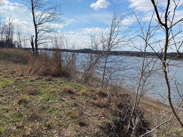0.9 Acres of Land for Sale in Savannah, Tennessee
